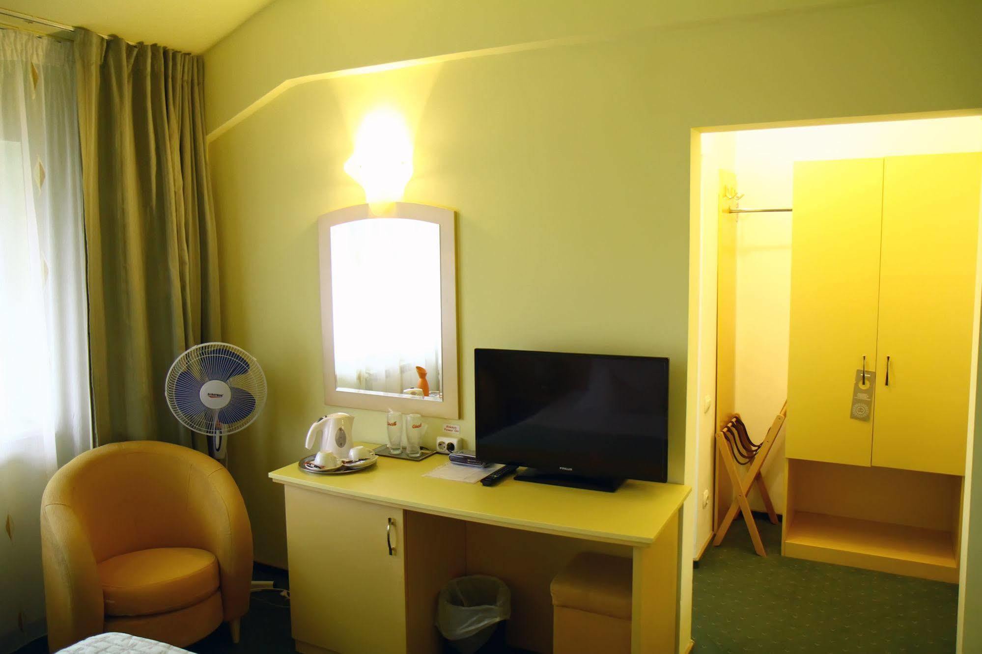 Eurohotel Baia Mare Luaran gambar